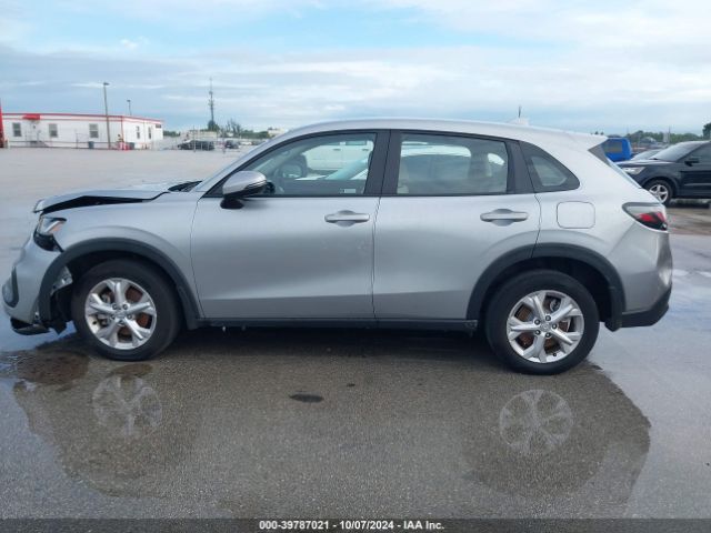 3CZRZ2H37RM713411 Honda Hr-v Awd Lx