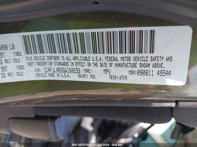 1C4PJLAB3GW160233 Jeep Cherokee Sport