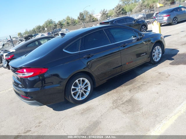 Ford Fusion Hybrid Se 2019 3FA6P0LU7KR134937 Image 4