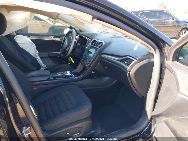 Ford Fusion Hybrid Se 2019 3FA6P0LU7KR134937 Image 5