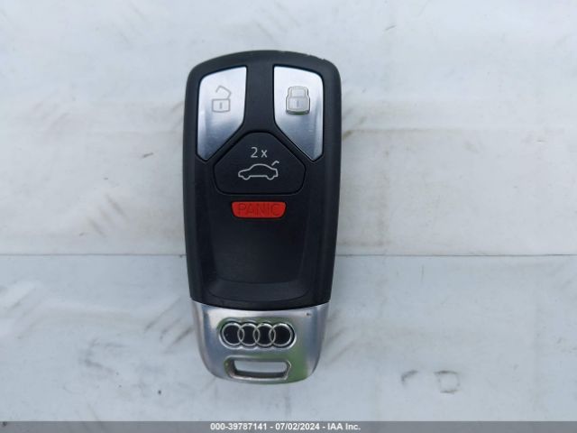 WA1ANAFY9K2109406 Audi Q5 45 Premium