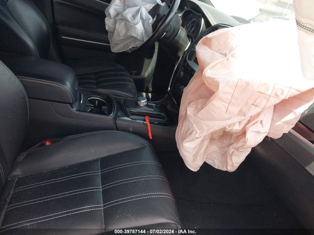 2C3CCABG5MH545864 Chrysler 300 300s