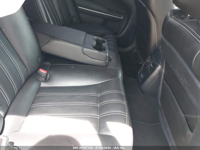 2C3CCABG5MH545864 Chrysler 300 300s