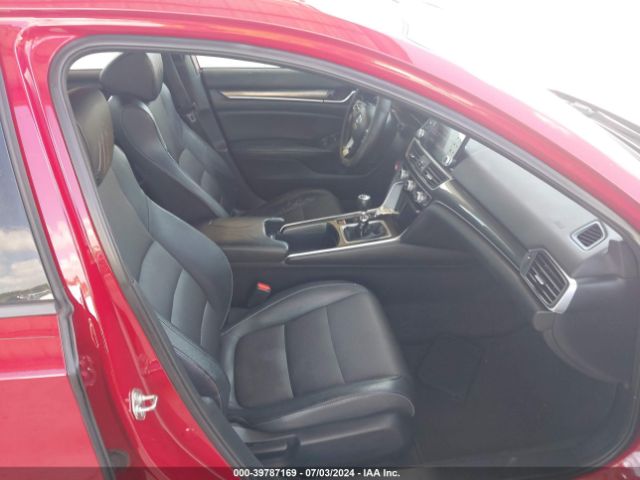 1HGCV1E39JA032031 Honda Accord Sport