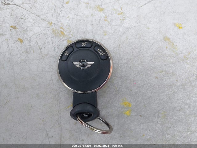 2009 MINI COOPER CLUBMAN WMWML33529TP98396 Photo 10