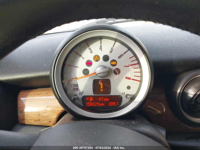 2009 MINI COOPER CLUBMAN WMWML33529TP98396 Photo 6