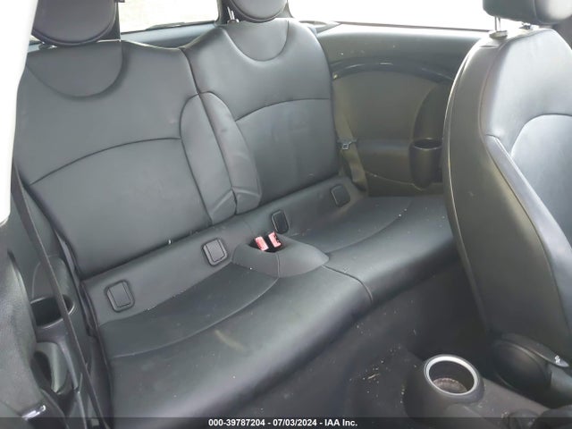 2009 MINI COOPER CLUBMAN WMWML33529TP98396 Photo 7