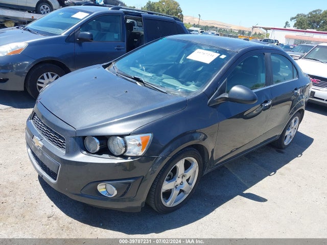 Chevrolet Sonic Ltz Auto 2016 1G1JE5SBXG4141171 Image 2