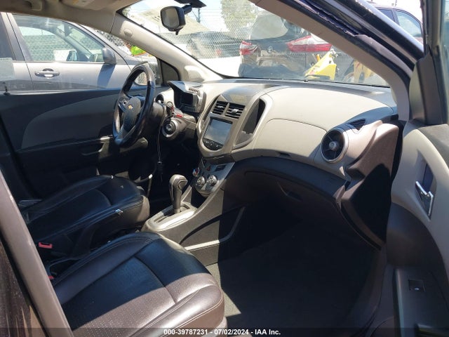 Chevrolet Sonic Ltz Auto 2016 1G1JE5SBXG4141171 Image 5