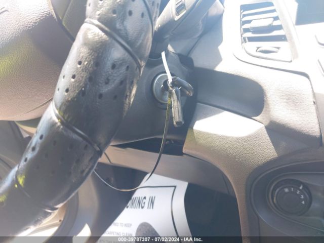 3FADP4AJ5FM158096 Ford FIESTA S