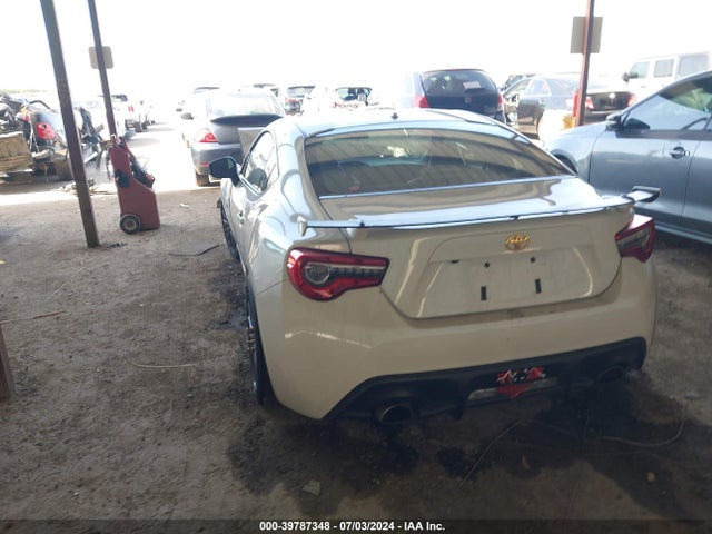 Toyota 86 GT 2019 JF1ZNAE12K8703366 Image 3