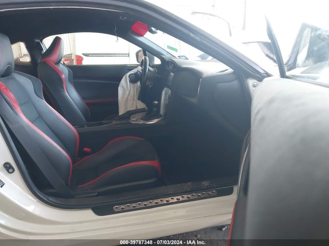 Toyota 86 GT 2019 JF1ZNAE12K8703366 Image 5