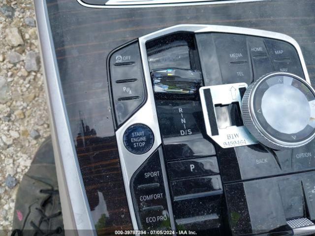 5UX23EM06R9U22045 BMW X7 Xdrive40i
