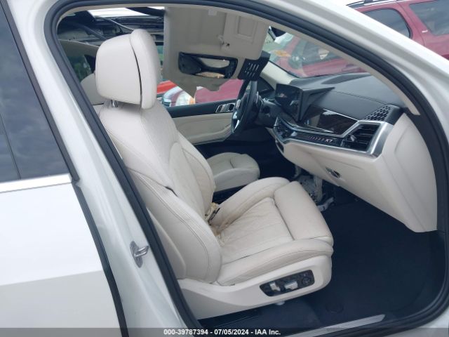 5UX23EM06R9U22045 BMW X7 Xdrive40i