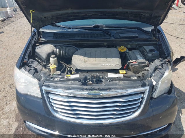 2C4RC1CG4FR506572 Chrysler Town & Country Touring-l
