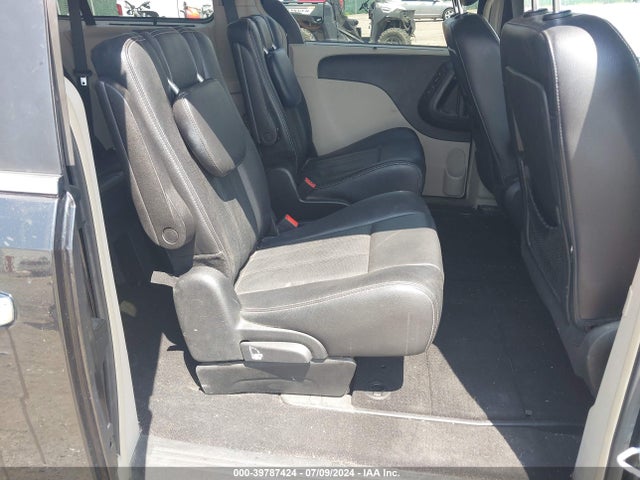 2C4RC1CG4FR506572 Chrysler Town & Country Touring-l