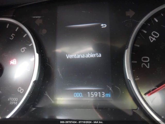 2T3H1RFV7NW220942 Toyota RAV4 LE