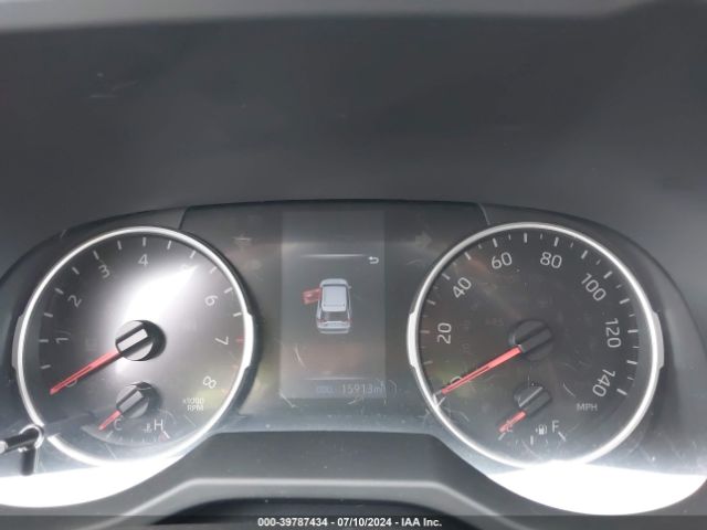 2T3H1RFV7NW220942 Toyota RAV4 LE