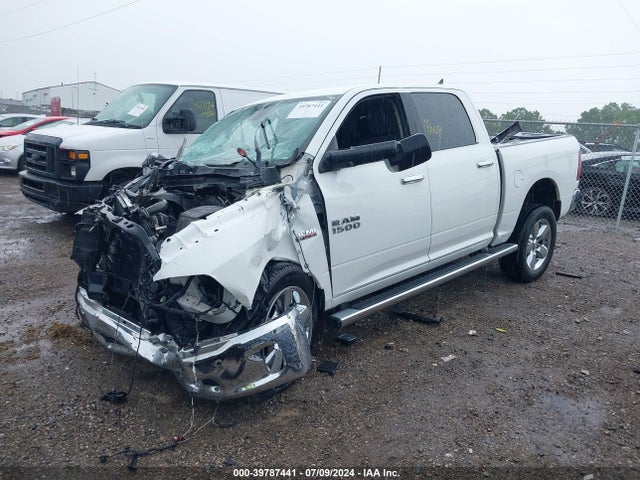 1C6RR7LT2JS206624 RAM 1500 Big Horn  4x4 5'7 Box