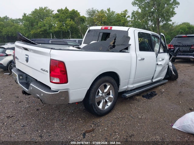 1C6RR7LT2JS206624 RAM 1500 Big Horn  4x4 5'7 Box