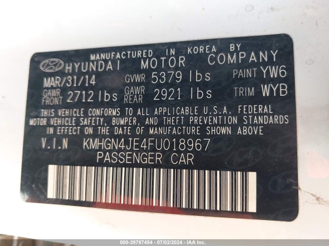 Hyundai Genesis 3.8 2015 KMHGN4JE4FU018967 Image 9