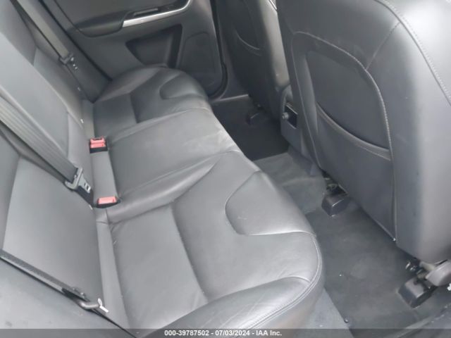 YV440MDK3F2727082 Volvo Xc60 T5 Premier