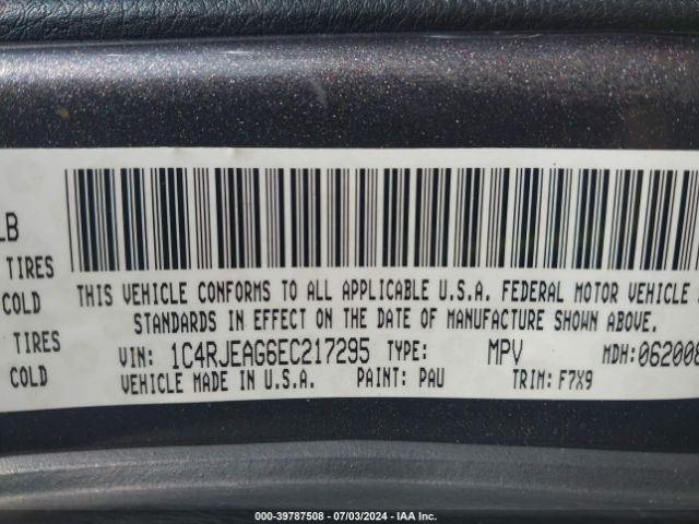 1C4RJEAG6EC217295 Jeep Grand Cherokee Laredo