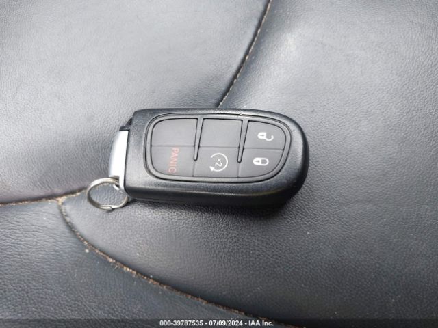 1C4PJMDB4GW313249 Jeep Cherokee Limited