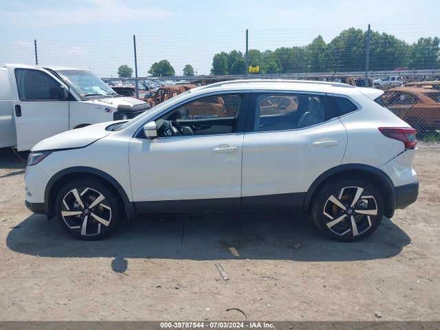 JN1BJ1CV4NW580363 Nissan Rogue Sport Sl Fwd Xtronic Cvt