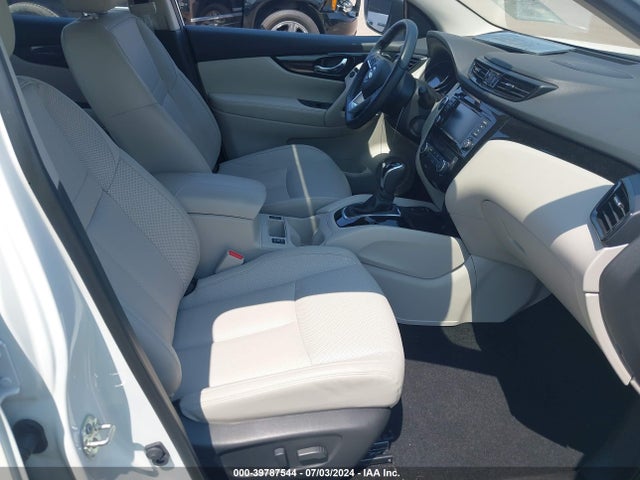 JN1BJ1CV4NW580363 Nissan Rogue Sport Sl Fwd Xtronic Cvt