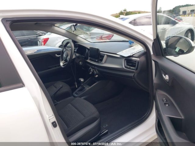 3KPA24AD7PE560512 KIA RIO LX