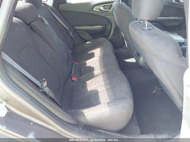 1C3CCCABXFN706477 Chrysler 200 Limited