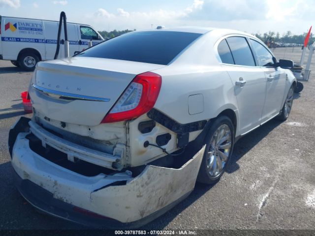 1LNHL9DK8FG600819 Lincoln MKS