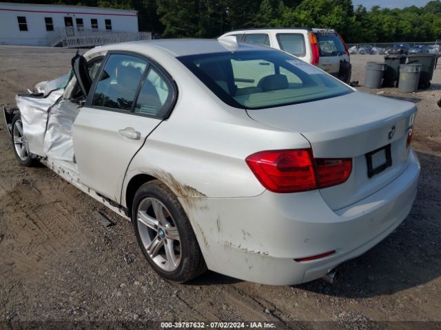 WBA3B1C52EPV79914 BMW 320i