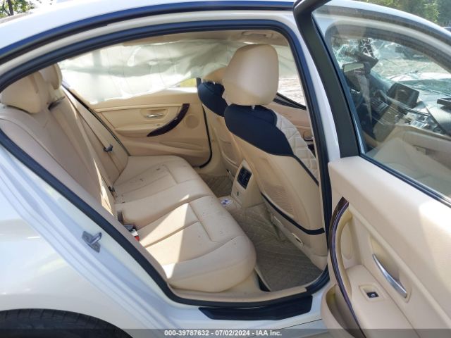 WBA3B1C52EPV79914 BMW 320i