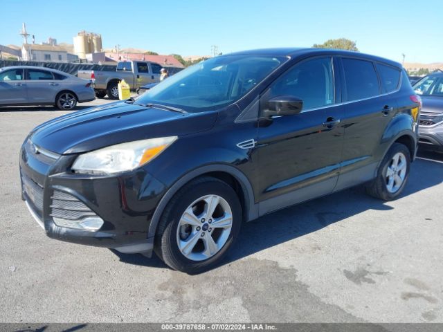 1FMCU0G7XFUB81822 Ford ESCAPE SE