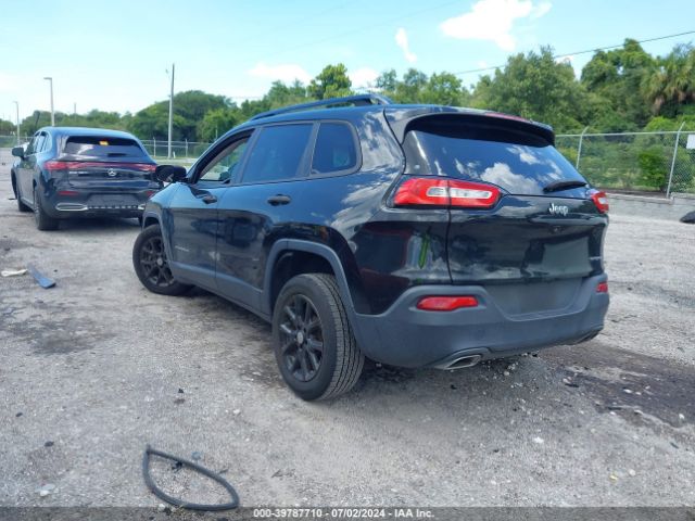 1C4PJLAS9GW288489 Jeep Cherokee Sport