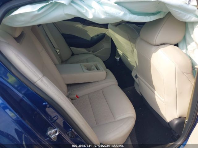 1N4AA6AP2JC389651 Nissan Maxima 3.5 Platinum