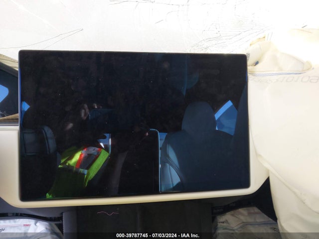 2021 TESLA MODEL S 5YJSA1E63MF450922 Photo 6