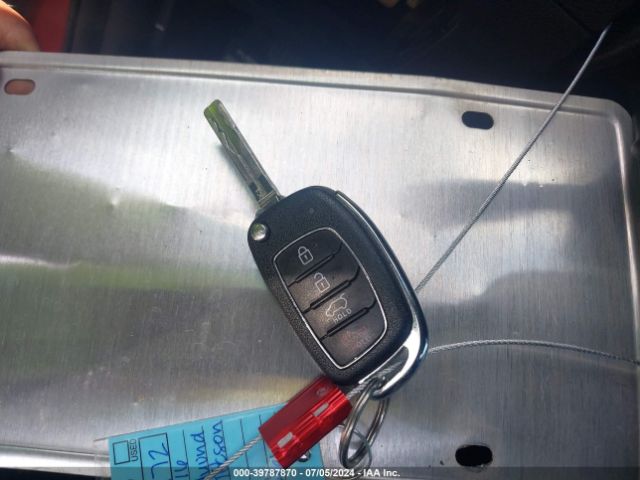 KM8J33A28GU031198 Hyundai Tucson Eco