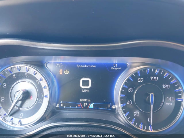 2C3CCARG4HH637382 Chrysler 300 Limited Awd