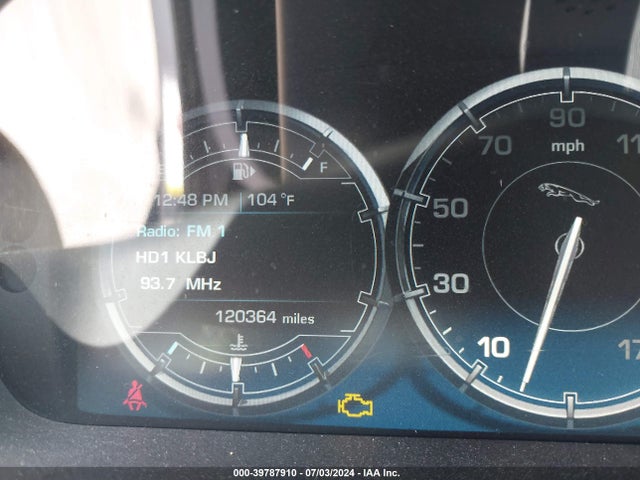 2011 JAGUAR XJ SAJWA2GE6BMV20608 Photo 6