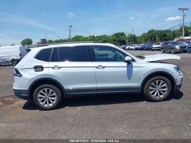 3VV2B7AX9JM149238 Volkswagen Tiguan 2.0t Se/2.0t Sel
