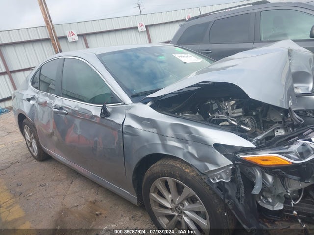Toyota CAMRY LE 2022 4T1C11AK8NU718214 Image 13