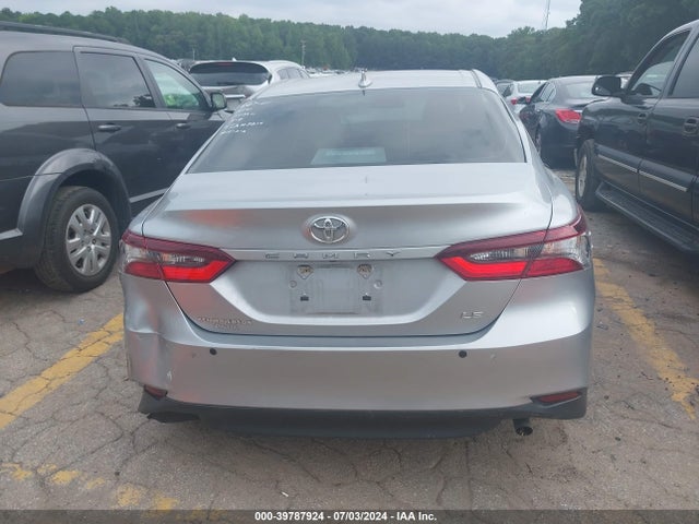 Toyota CAMRY LE 2022 4T1C11AK8NU718214 Image 16