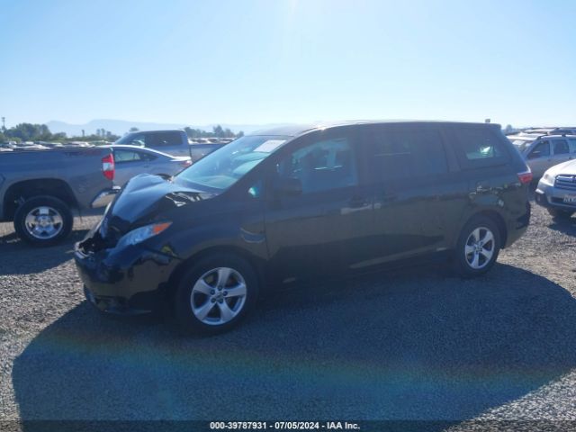5TDZK3DC6FS554978 Toyota Sienna L 7 Passenger