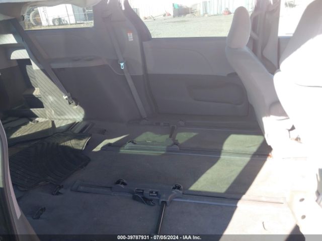 5TDZK3DC6FS554978 Toyota Sienna L 7 Passenger