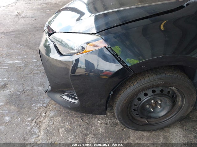 Toyota COROLLA LE 2017 5YFBURHE0HP715976 Image 21