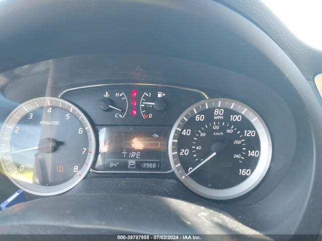 3N1AB7AP3FY230474 Nissan SENTRA SV
