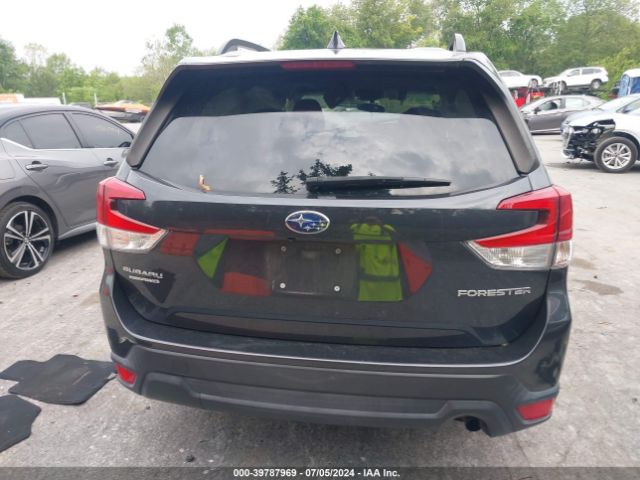 JF2SKAEC5KH501290 Subaru Forester Premium